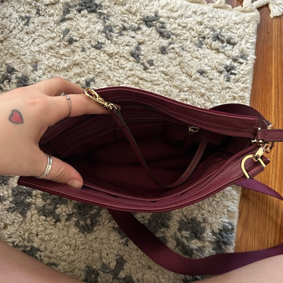 Purple Michael kors crossbody - Picture 2 of 2